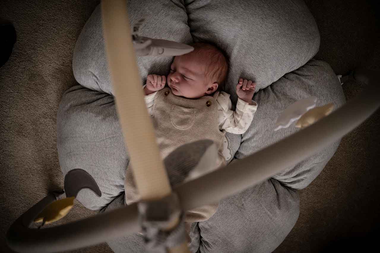 How to Choose a Newborn Photographer 1 hallie